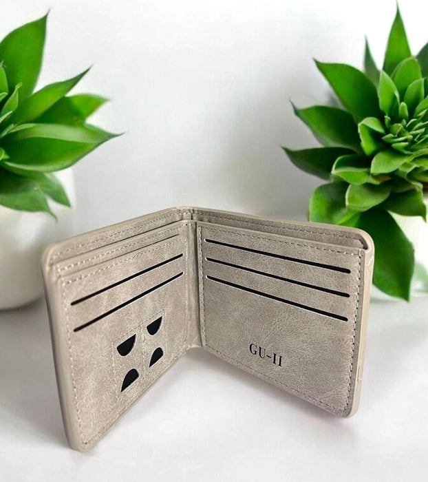 Vertical Bifold M logo  Wallet