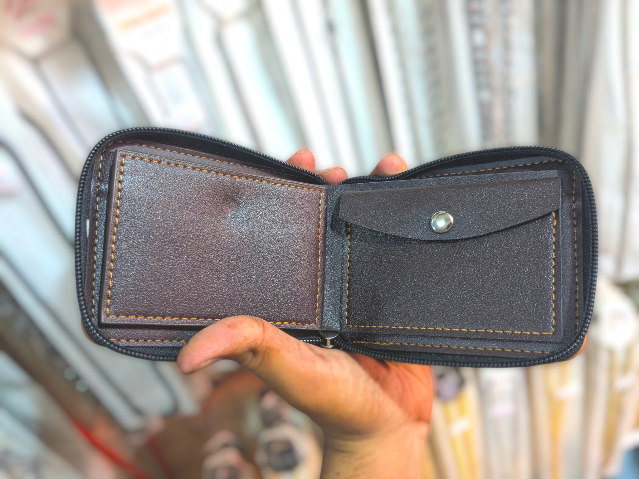 PXL_20260624_063321686 Kaihua Bifold Zip Wallet (Card Version) - Image 10