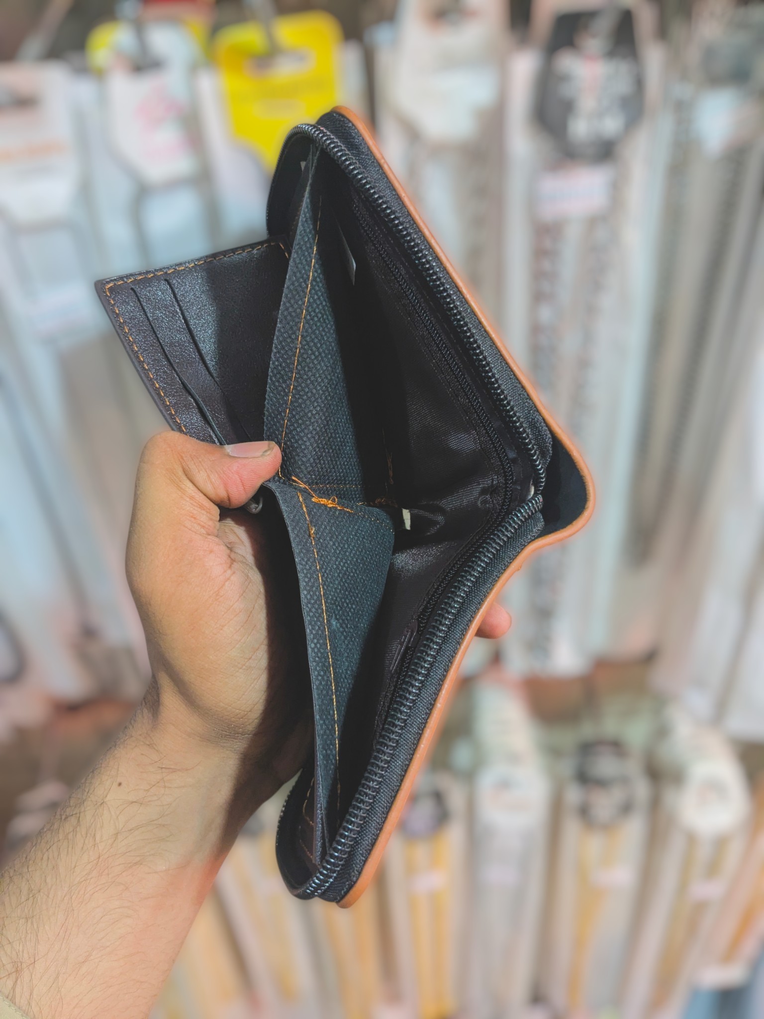PXL_20260624_063327965 Kaihua Bifold Zip Wallet (Card Version) - Image 11